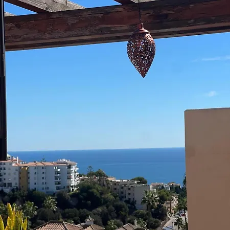 Riviera Retreat With Private Rooftop And Sea Views Apartment *