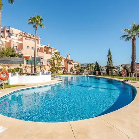Riviera Retreat With Private Rooftop And Sea Views Apartment *