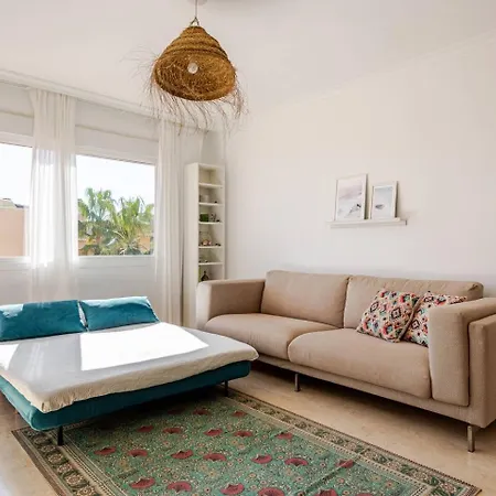 Riviera Retreat With Private Rooftop And Sea Views Mijas